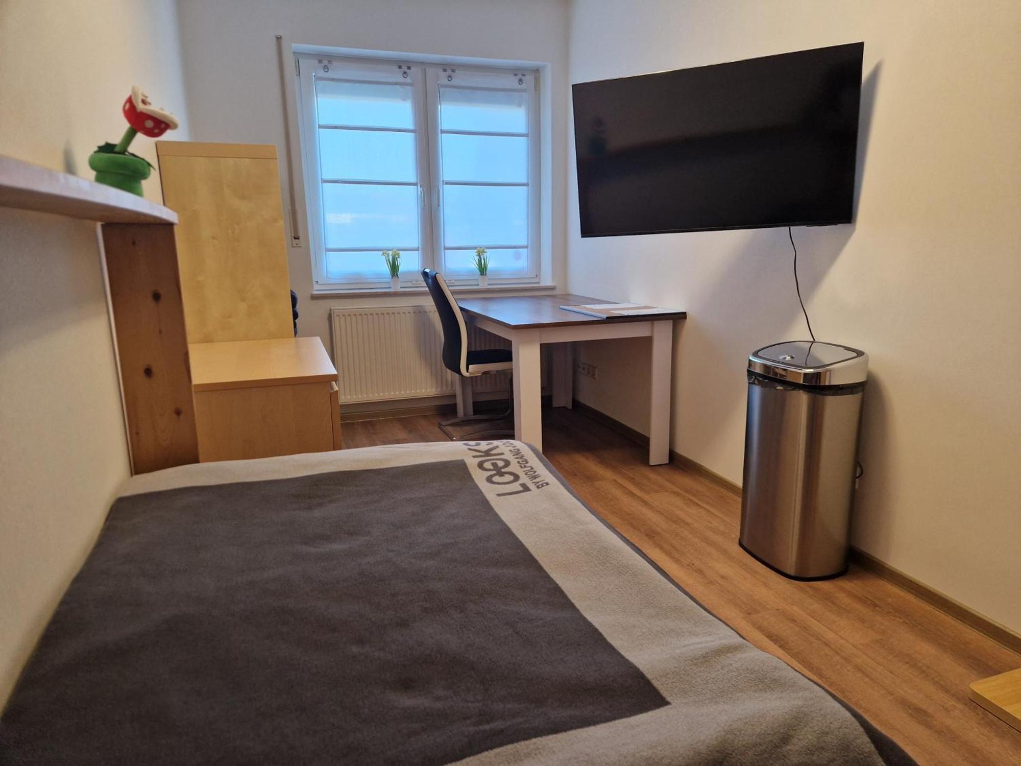 Einzelzimmer In Ruhiger Lage --- Check-In Mit Schluesselkasten Meppen Luaran gambar
